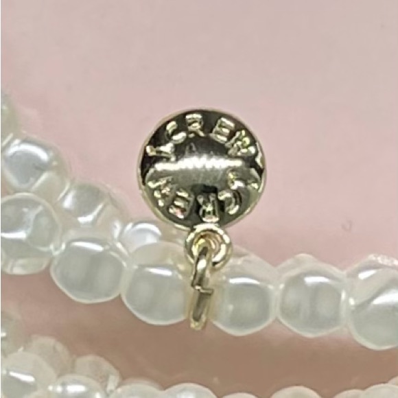 NWT J.CREW Pretty 6-Strand Faux Freshwater Pearl Bracelet Set MSRP $49.99 - Picture 4 of 10